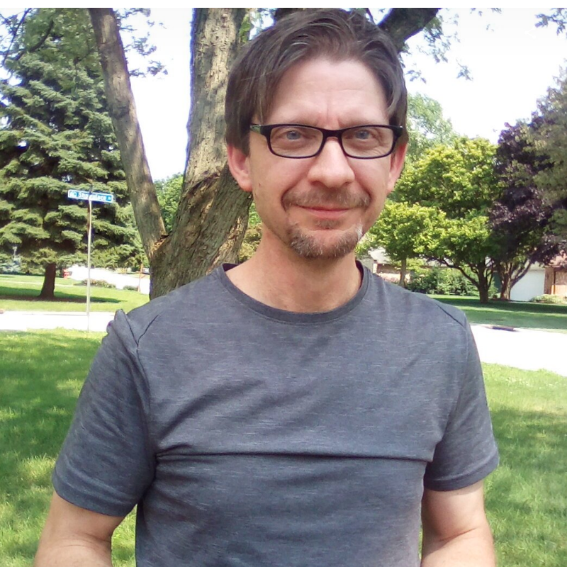 Headshot of Maxi Ferreira